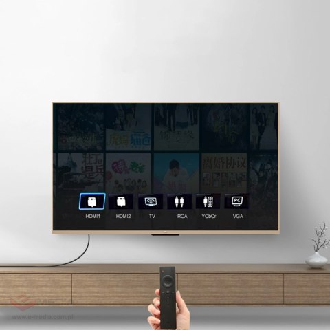 Ugreen kątowy kabel HDMI (90°) 4K 1m czarny (HD103)