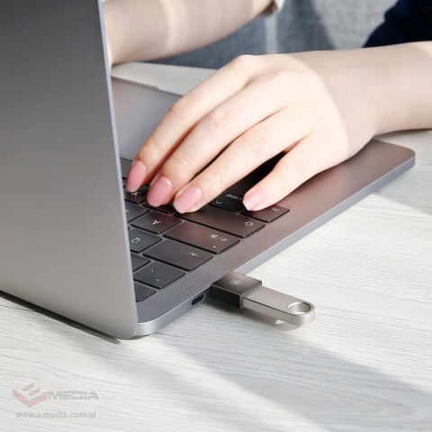 Adapter Baseus Exquisite USB do USB-C 2.4A (czarny)