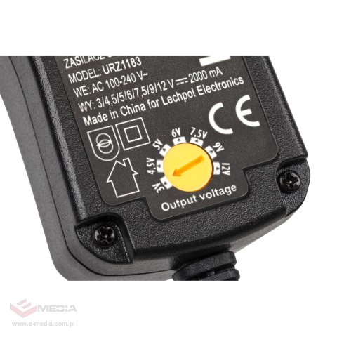 Zasilacz impulsowy stabilizowany z regulacją Kemot 2000mA