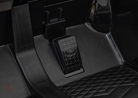 Autko Bentley Bacalar na akumulator dla dzieci +3, Czarny