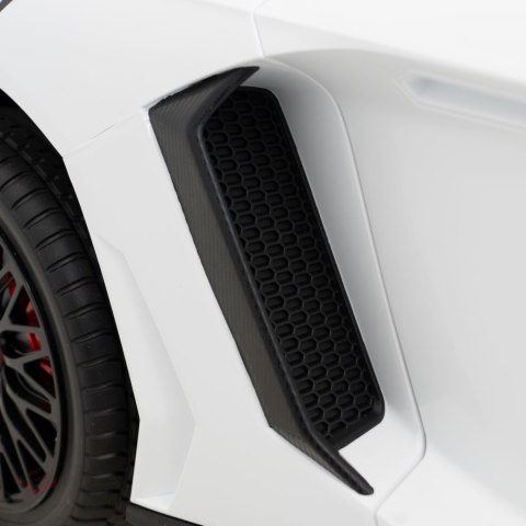 Auto Lamborghini Aventador SV na akumulator dla 2 dzieci Biały Auto Lamborghini Aventador SV na akumulator dla 2 dzieci Biały