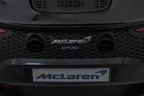 McLaren Artura na akumulator dla dzieci Czarny + Napęd 4x4 + Pilot + Wolny Start + EVA + Audio LED
