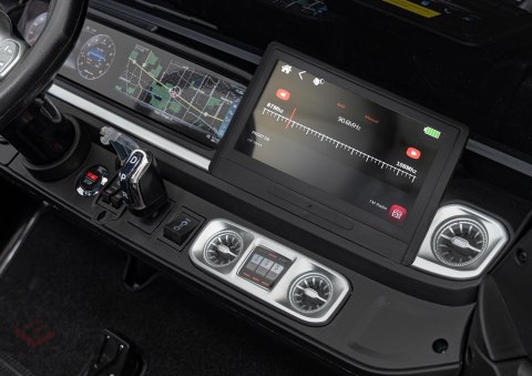 Pojazd Mercedes Benz G63 AMG XXL STRONG MP4 Czarny Pojazd Mercedes Benz G63 AMG XXL STRONG MP4 Czarny
