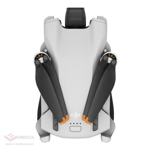 Dron DJI Mini 3 z aparaturą RC-N1