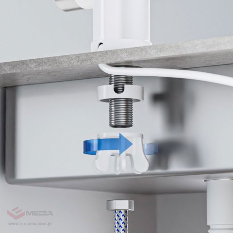 Przepływowy podgrzewacz wody bateria kuchenna z elastyczną wylewką