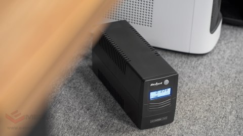 Zasilacz awaryjny komputerowy UPS REBEL model Nanopower Plus 650 ( offline, 650VA / 360W , 230 V , 50Hz , LCD , USB , RJ45 )