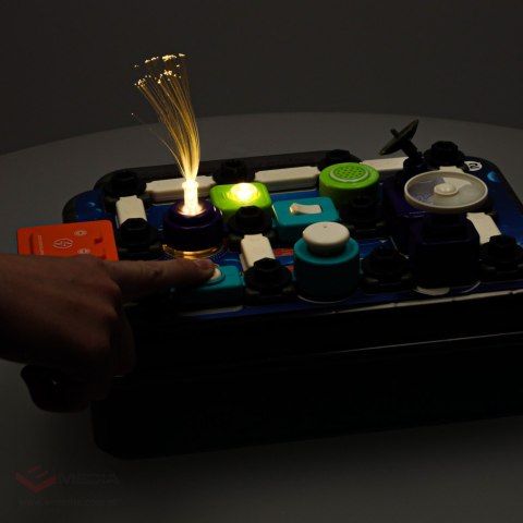 Mały elektryk elektronik zestaw edukacyjny 45 elementów + 12 kart