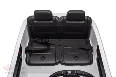 Pojazd Dodge Durango Biały