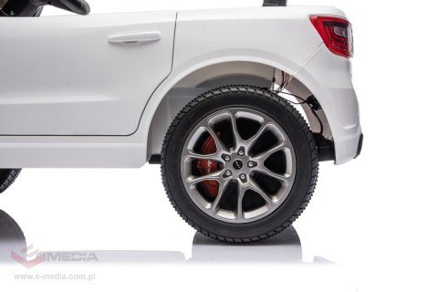 Pojazd Dodge Durango Biały