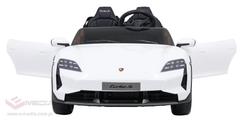 Pojazd Porsche Taycan Turbo S Biały