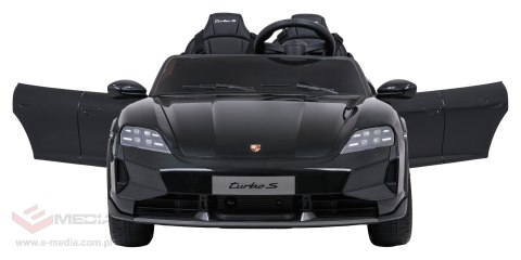 Pojazd Porsche Taycan Turbo S Czarny