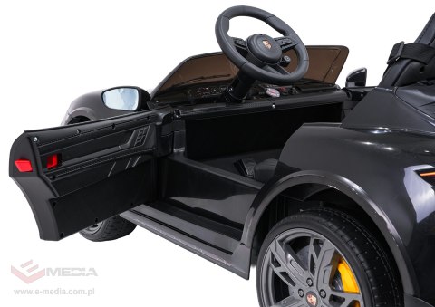 Pojazd Porsche Taycan Turbo S Czarny