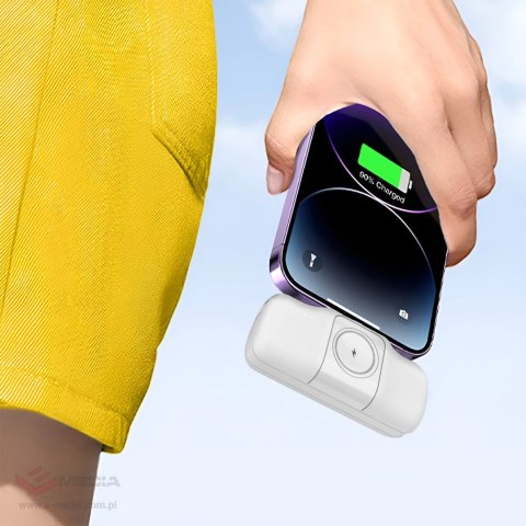 Mini powerbank Wozinsky WF16-YCS 5000mAh 15W USB-C z wbudowanym kablem USB-C i ładowarką do Apple Watch - biały