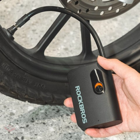 Pompka akumulatorowa Rockbros L1 Mini 70 psi kompresor długość węża 200 mm Schrader - czarna