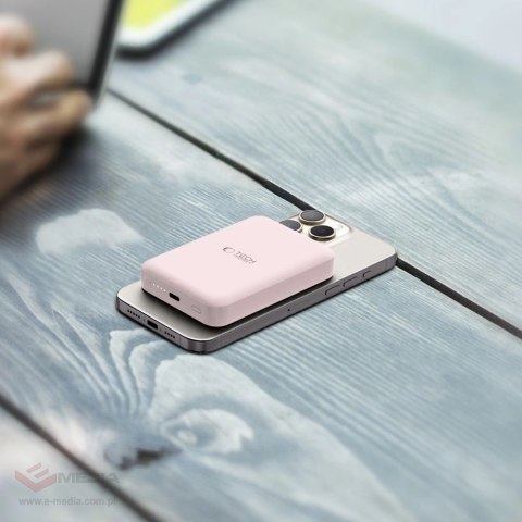 Powerbank Tech-Protect LifeMag PB11 z MagSafe 10000mAh 15W port USB-C - różowy + kabel USB-C