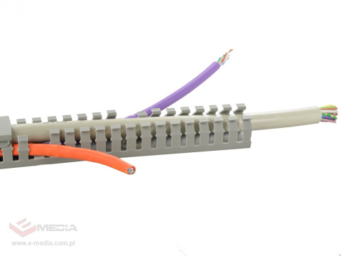 Gray comb channel 25mmx25mm - 0.1 m