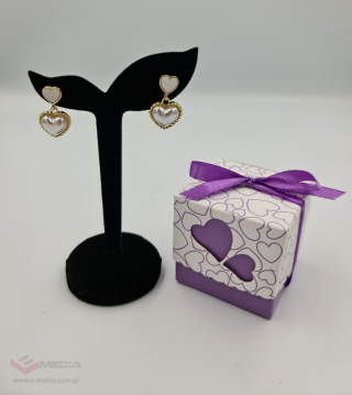 Heart-shaped earrings